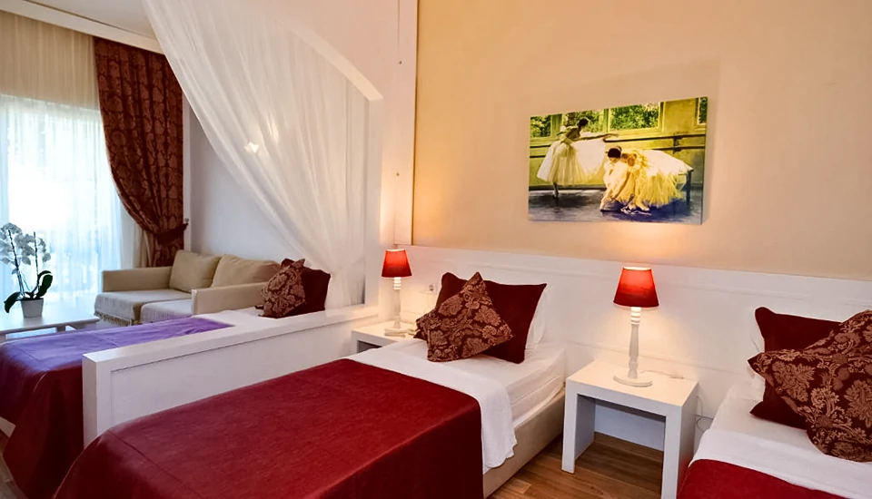 هتل آیاز آکوا بدروم